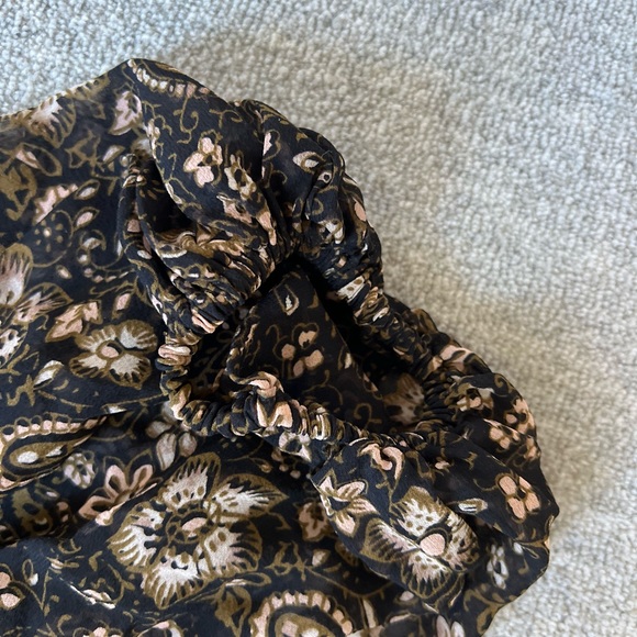 Ulla Johnson Floral/Paisley Silk Top Sz. 6 - Picture 5 of 10